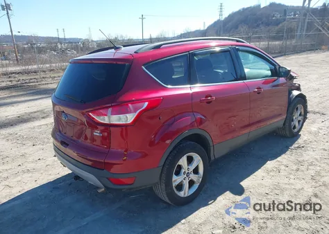 2016 Ford Escape Se z USA, uszkodzony, nr VIN 1FMCU9G95GUC38337